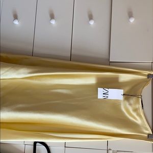 Zara yellow midi skirt